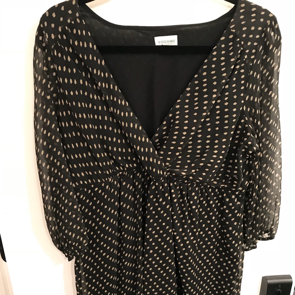 Long sleeve maternity dress